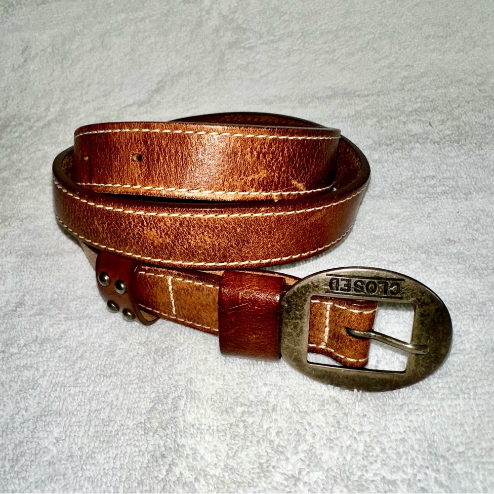 Vintage CLOSED Leather Belt Made in Italy Black Oval Buckle Unisex Size 85 34"
